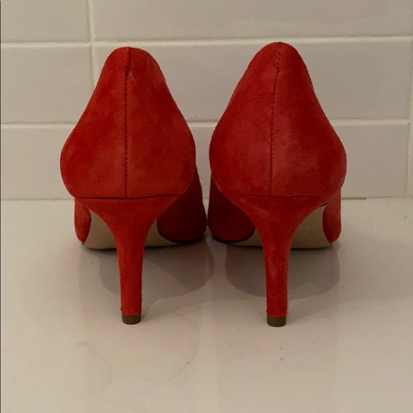 ENZO ANGIOLINI | Red Pointy Heels - Picture 4 of 6